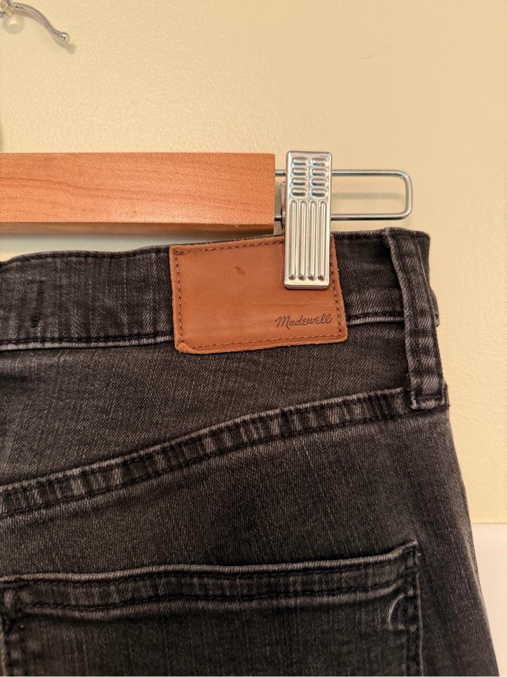 Madewell High-Rise Skinny Black Button-Fly Women's Jeans - Picture 8 of 10
